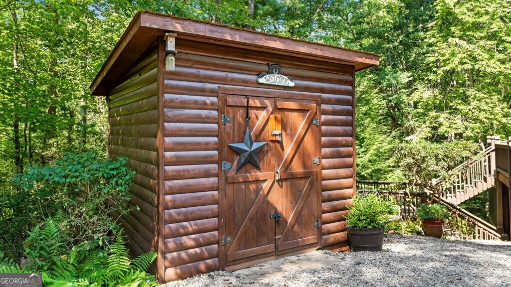 9 Candice Court N Cherry Log - 25