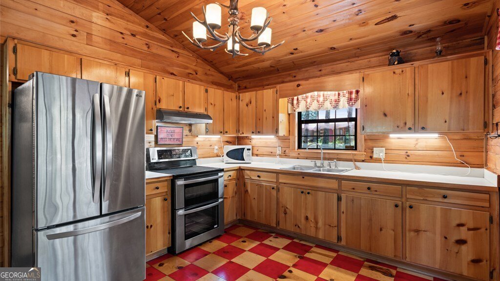 9 Candice Court N Cherry Log - 7