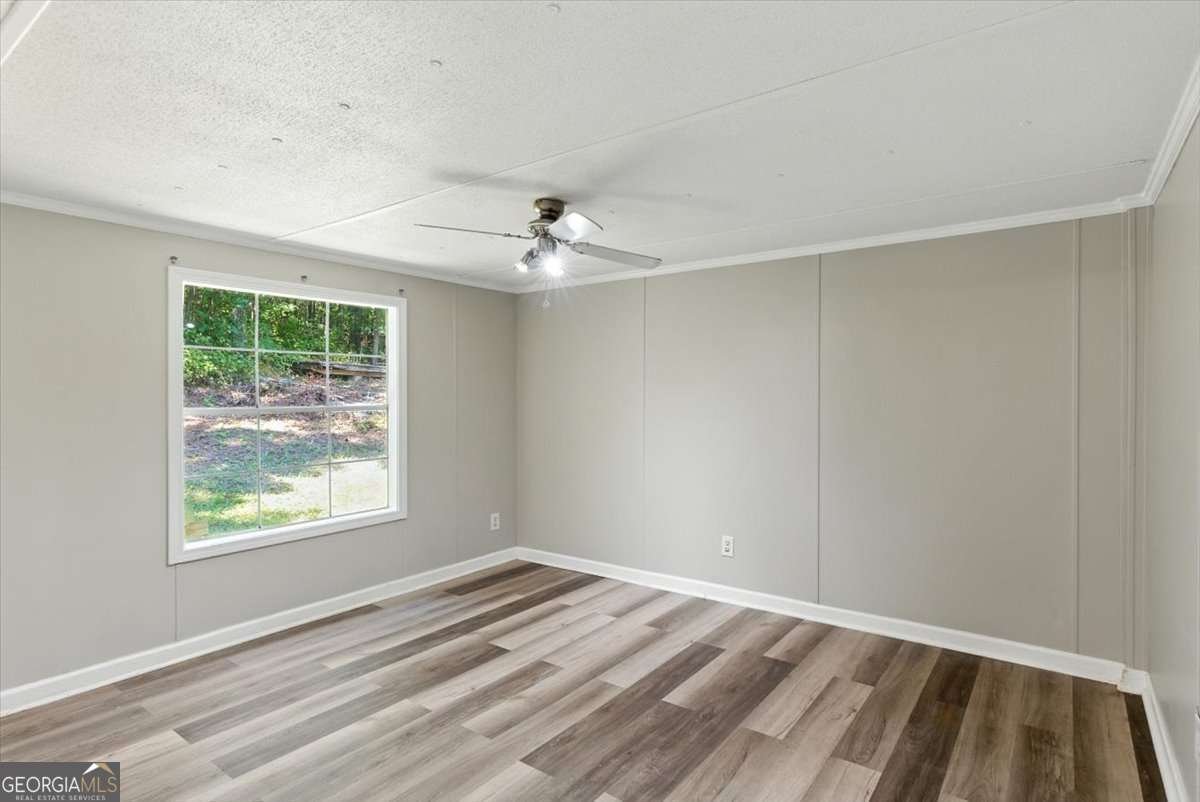 71 Kirk Road White - 20