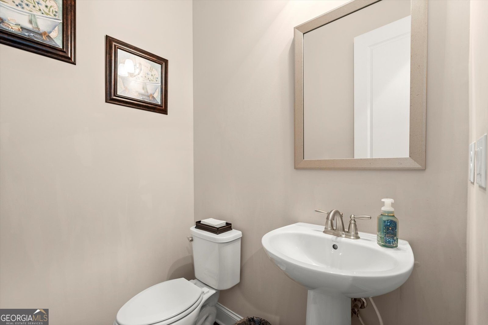 1659 Benham Drive Snellville - 1
