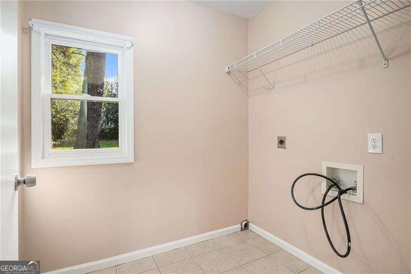 982 Waverly Drive Lawrenceville - 11