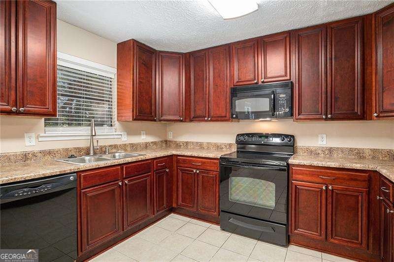982 Waverly Drive Lawrenceville - 9