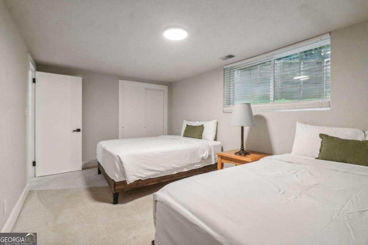 2950 DUKE OF GLOUCESTER Atlanta - 20