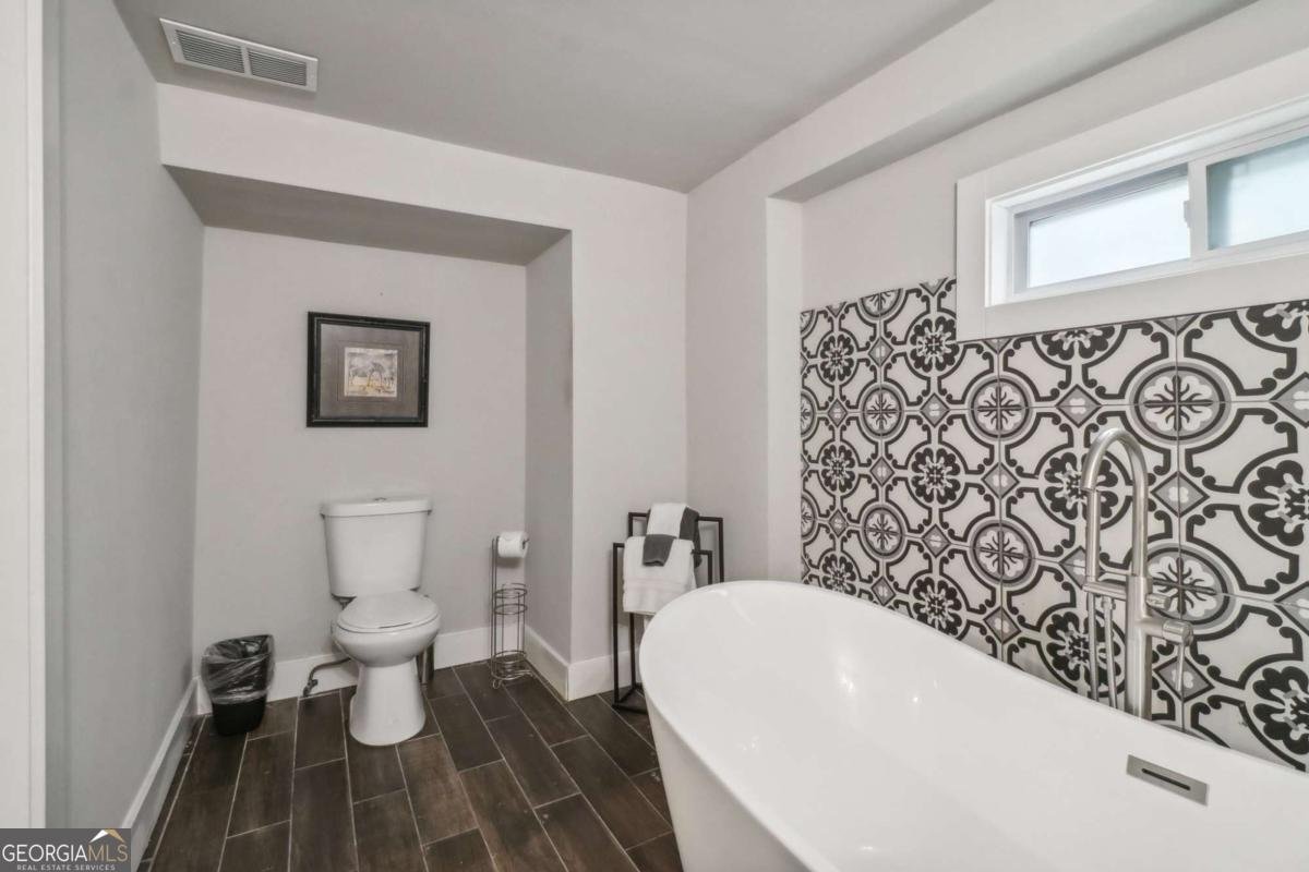 2950 DUKE OF GLOUCESTER Atlanta - 54