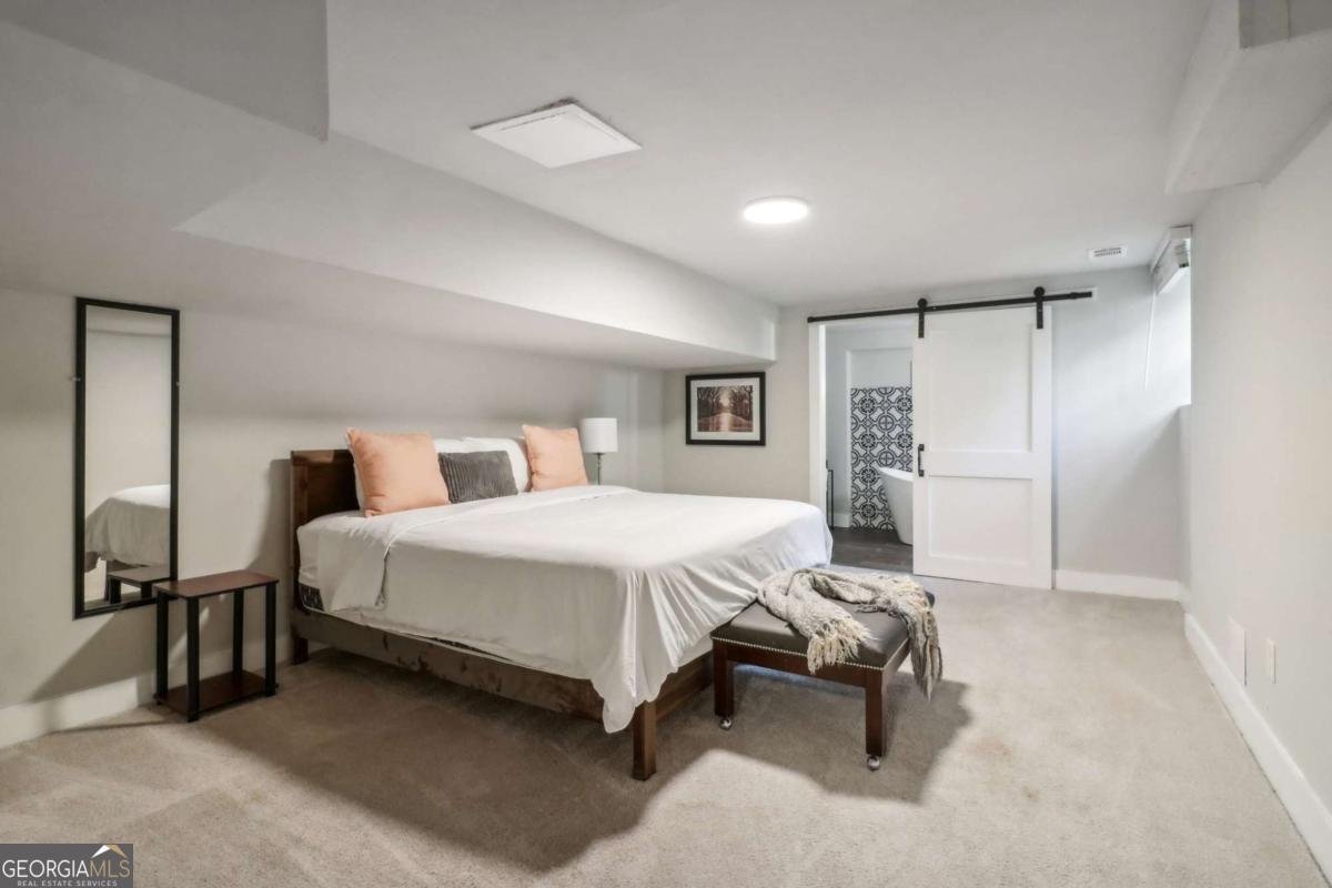 2950 DUKE OF GLOUCESTER Atlanta - 9