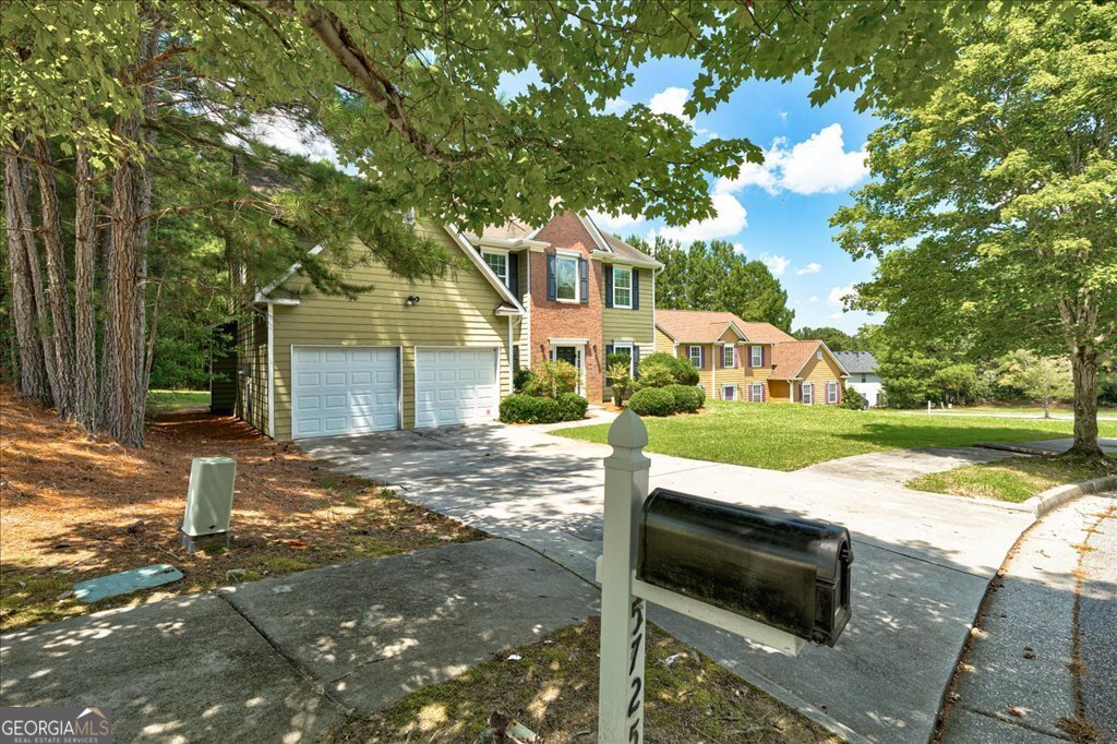 5725 Cedar Pass Fairburn - 2