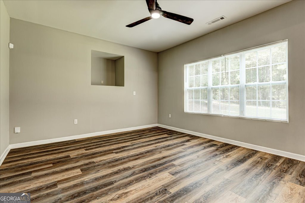 5725 Cedar Pass Fairburn - 9