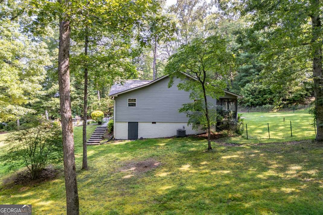6109 Martin Heights Drive Young Harris - 28