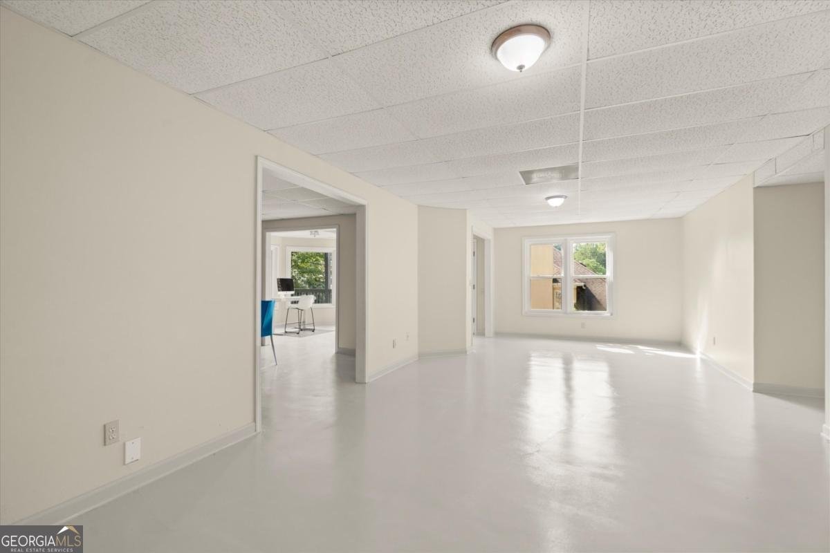 4511 Chattahoochee Way Marietta - 44