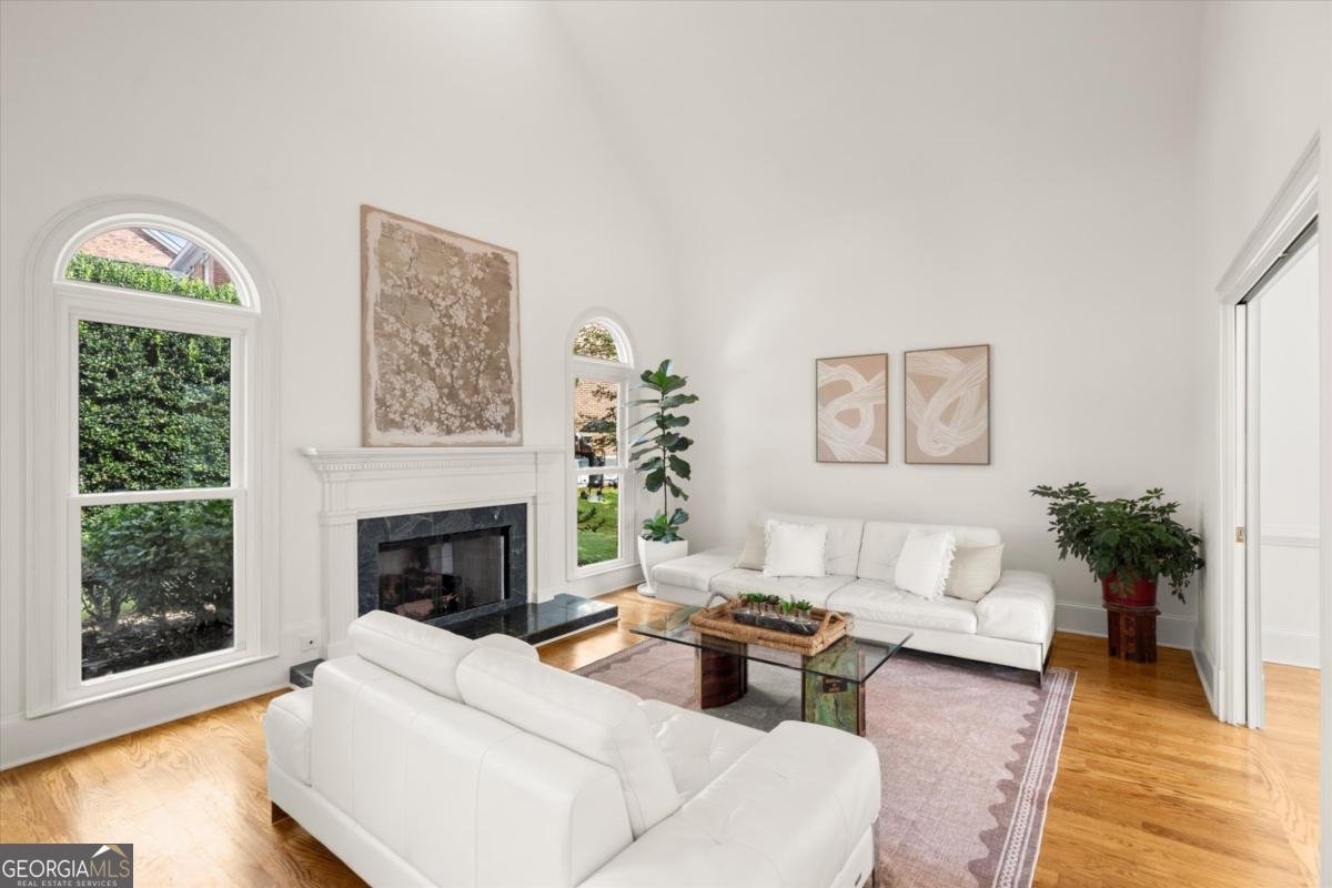4511 Chattahoochee Way Marietta - 5