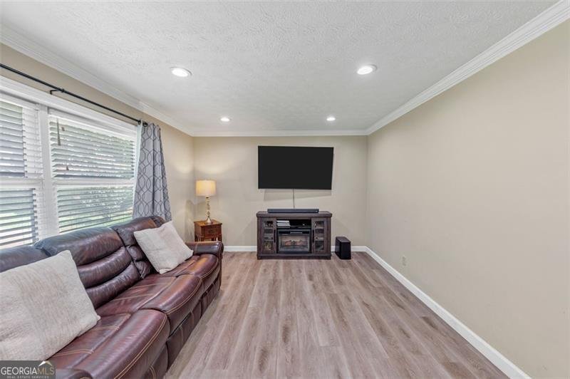 2895 London Lane Duluth - 4