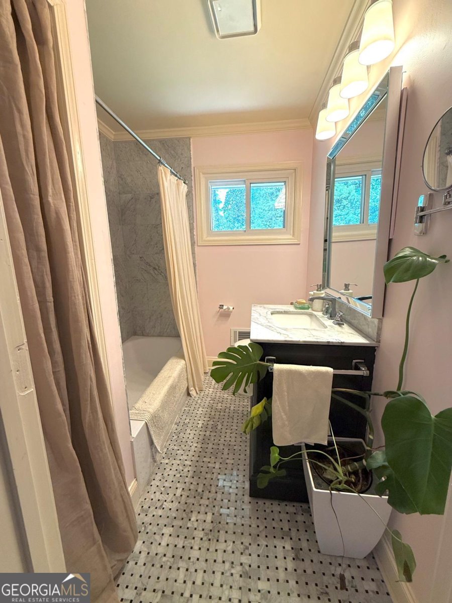 3158 Robin Road Decatur - 3