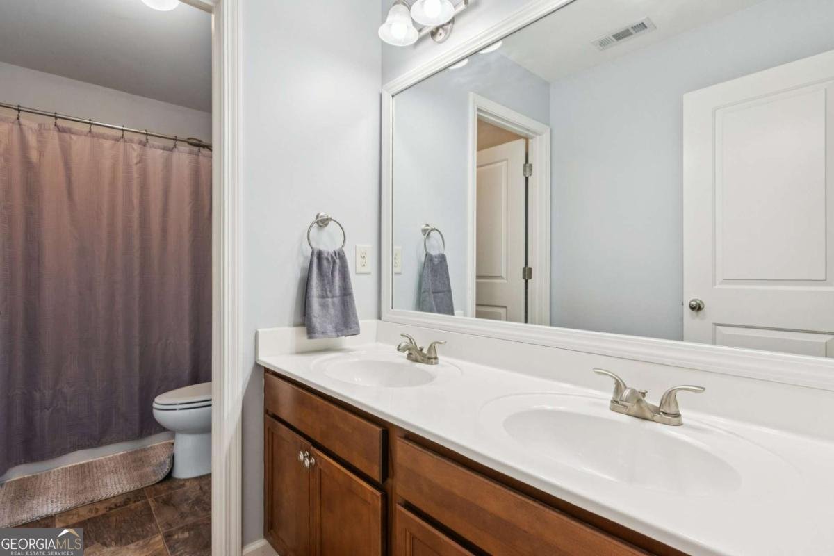 5925 Watersdown Way Flowery Branch - 25