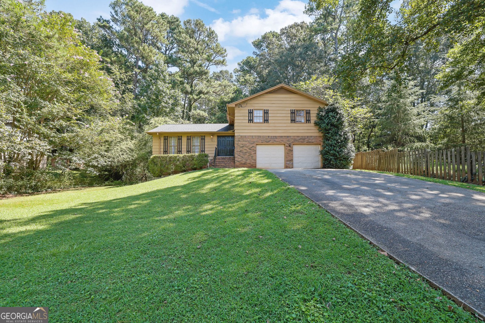 818 Bradford Court Lilburn - 8