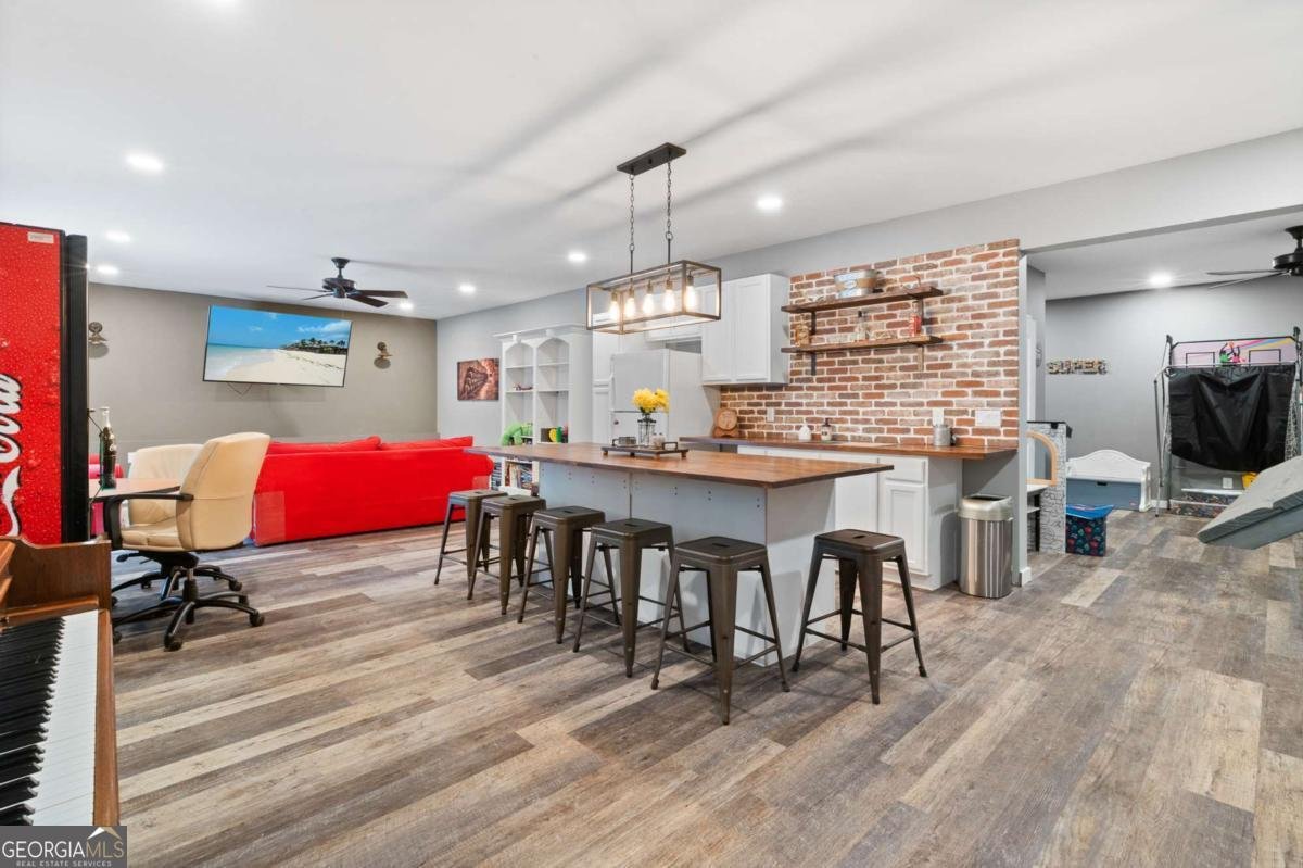 264 Holland Grove Drive Dallas - 9