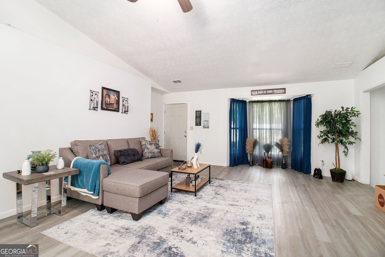 6945 Brown Drive Fairburn - 6