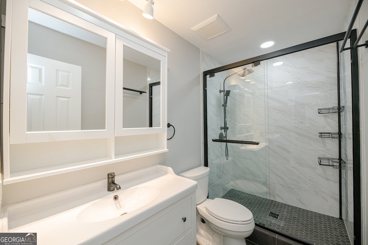 595 HARCOURT Marietta - 24
