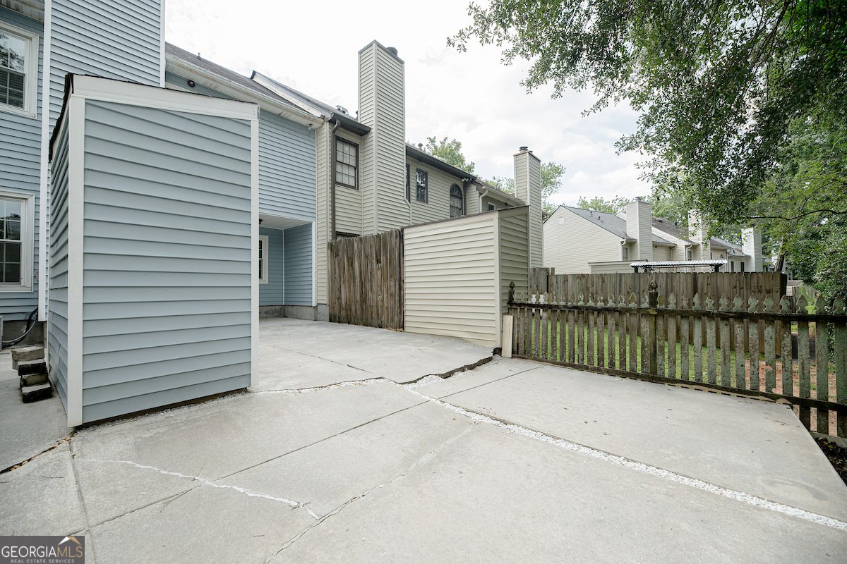 595 HARCOURT Marietta - 4