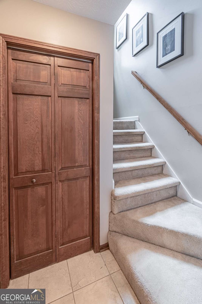 316 Coopers Pond Drive Lawrenceville - 26
