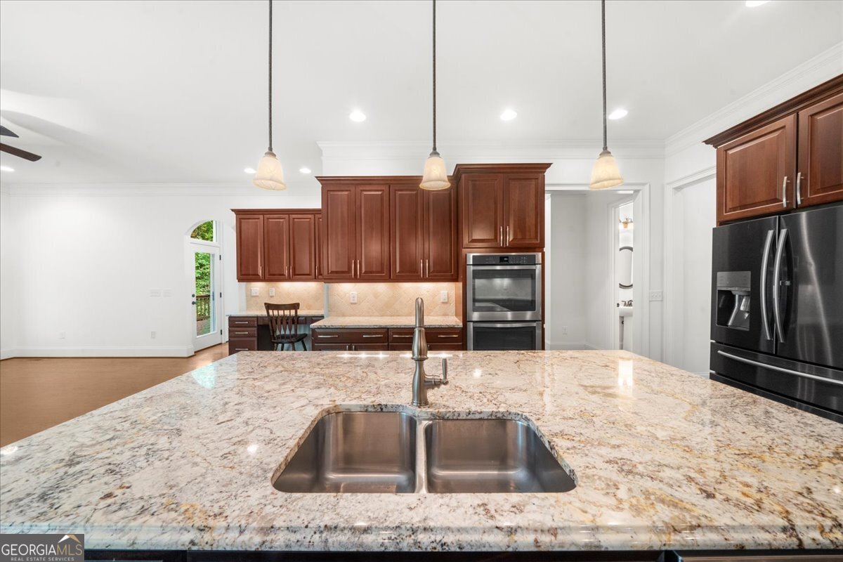 601 Rocky Creek Point Woodstock - 33