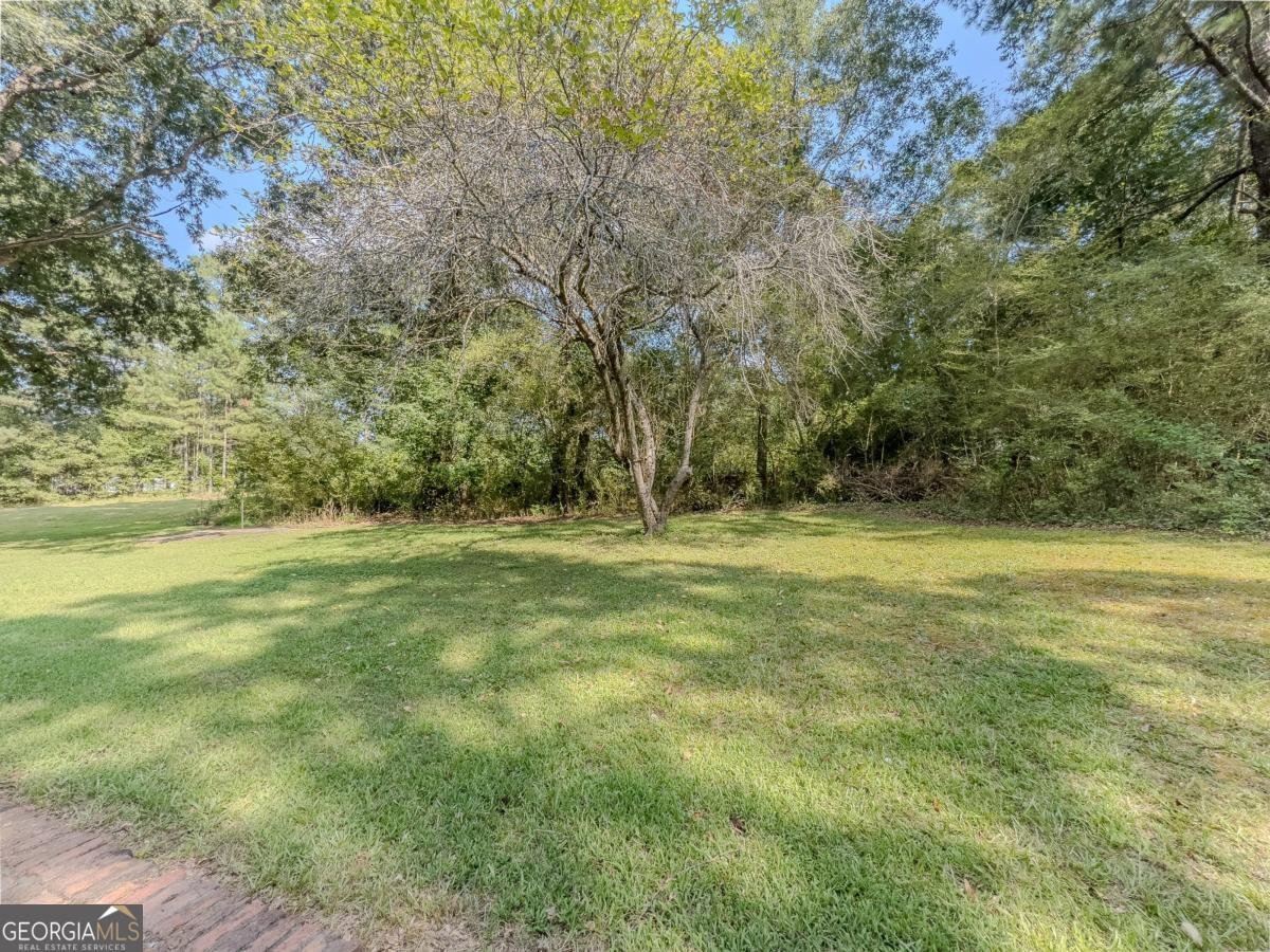 14 Parkview Drive Winder - 39