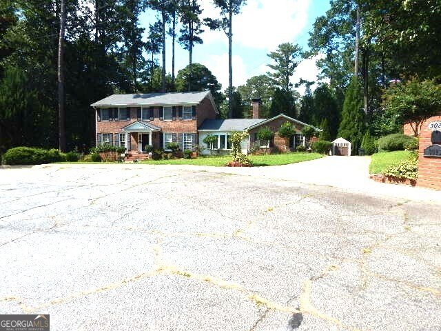 3023 Glendale Court East Point - 4