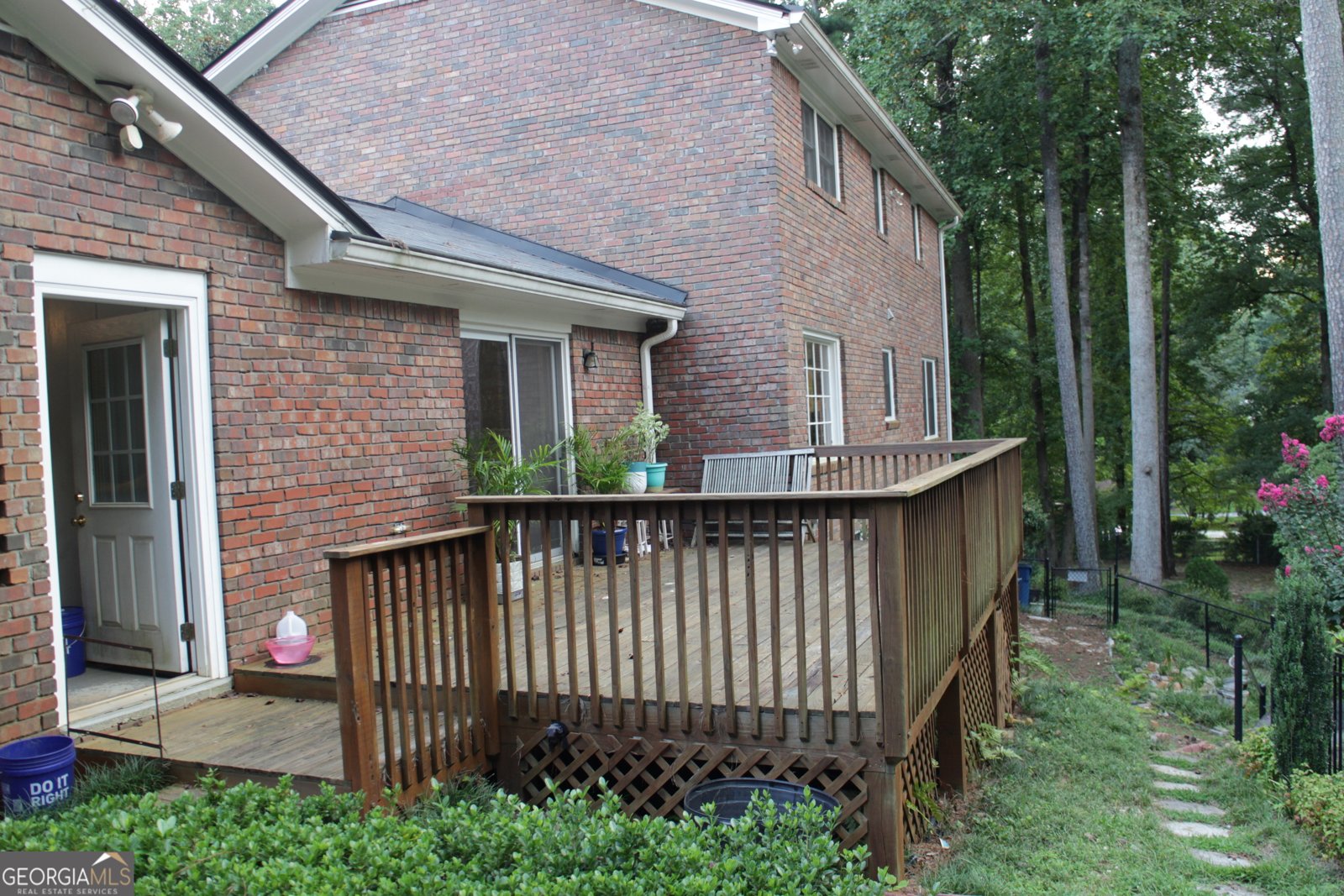 3023 Glendale Court East Point - 8