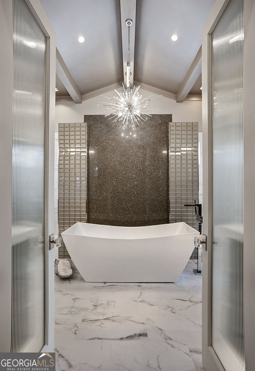 547 ST FRANCIS Road EUFAULA - 37