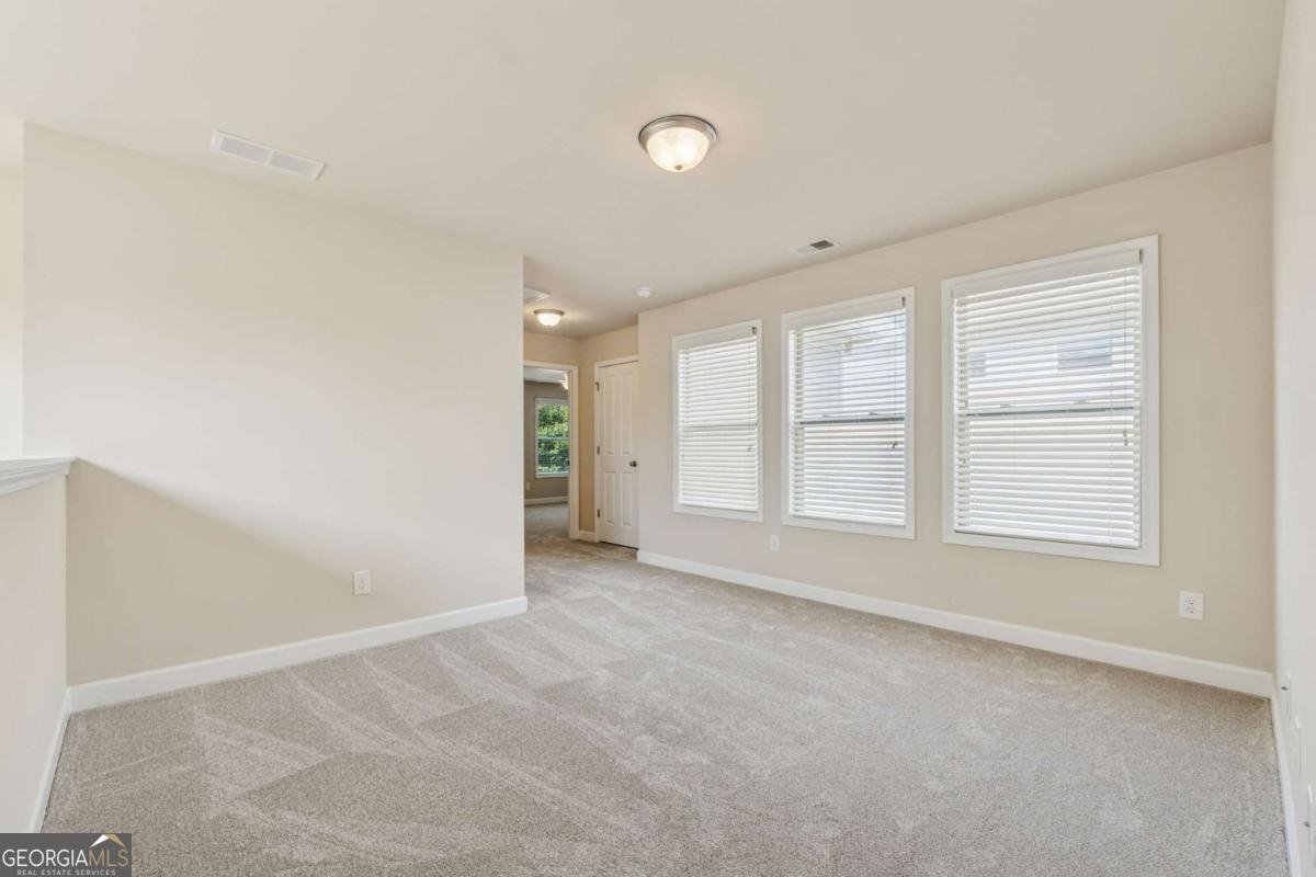 559 Branyan Trail Milton - 18