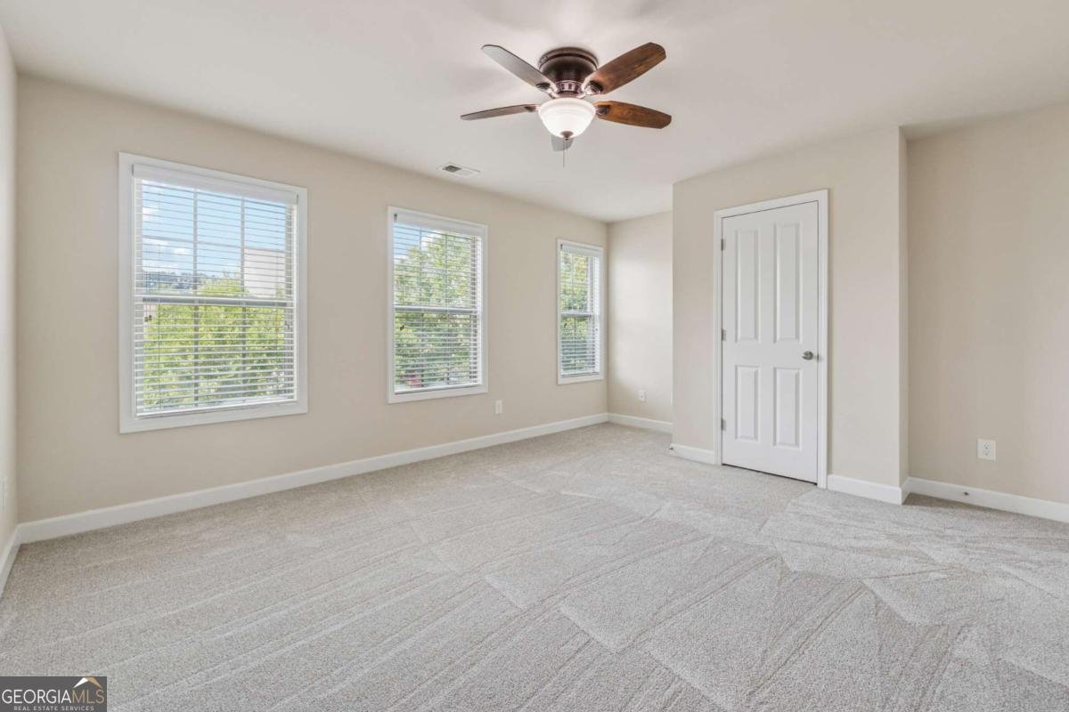 559 Branyan Trail Milton - 22