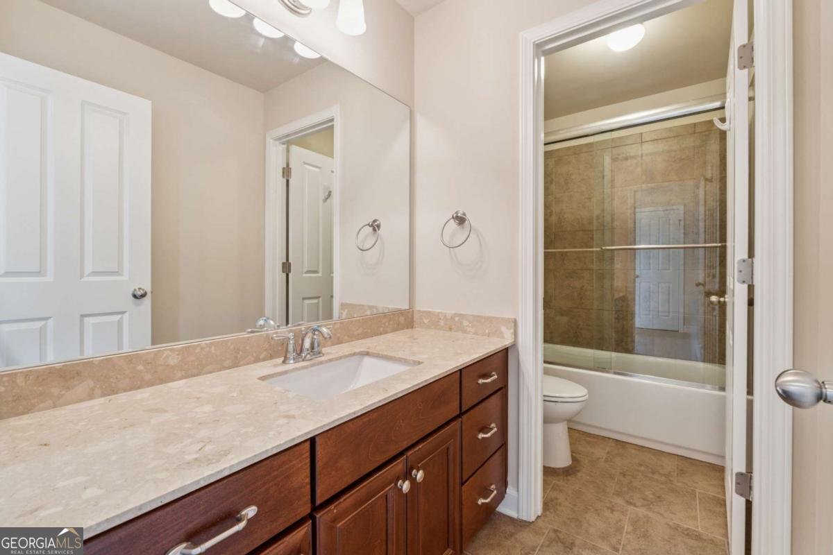 559 Branyan Trail Milton - 24