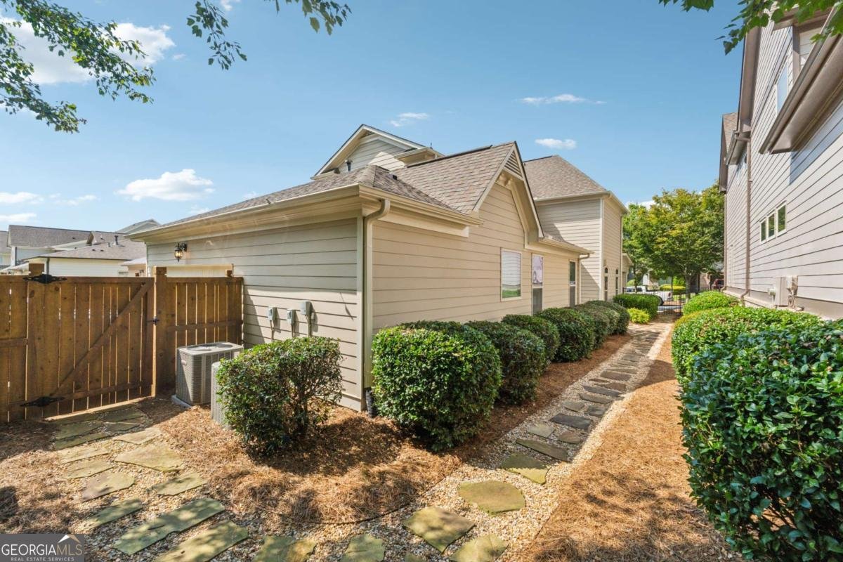 559 Branyan Trail Milton - 28