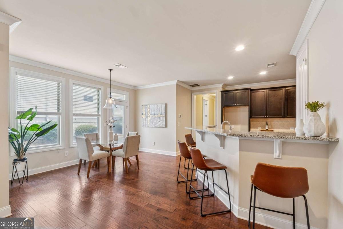 559 Branyan Trail Milton - 5