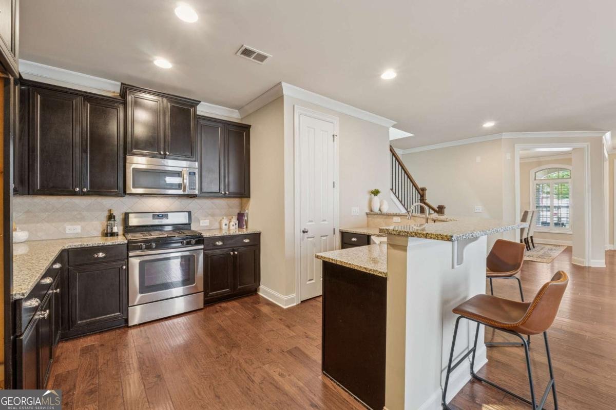 559 Branyan Trail Milton - 9