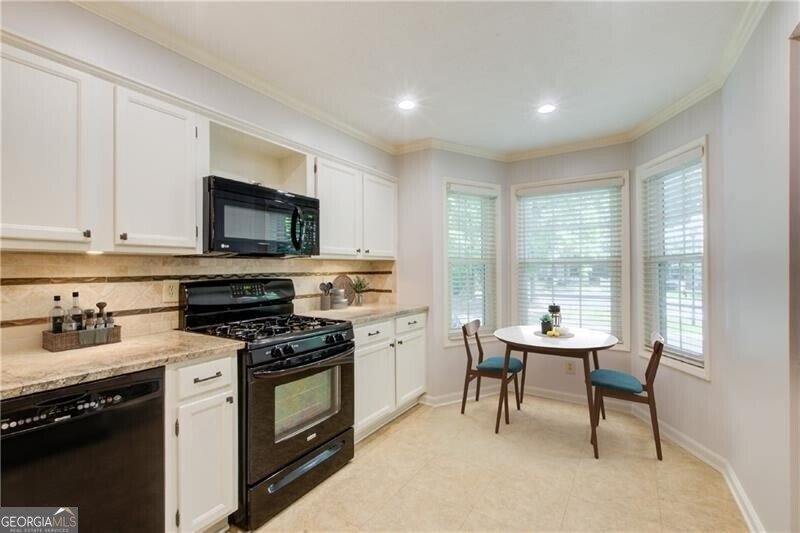 4502 Pineridge Circle Atlanta - 1