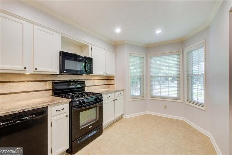 4502 Pineridge Circle Atlanta - 2