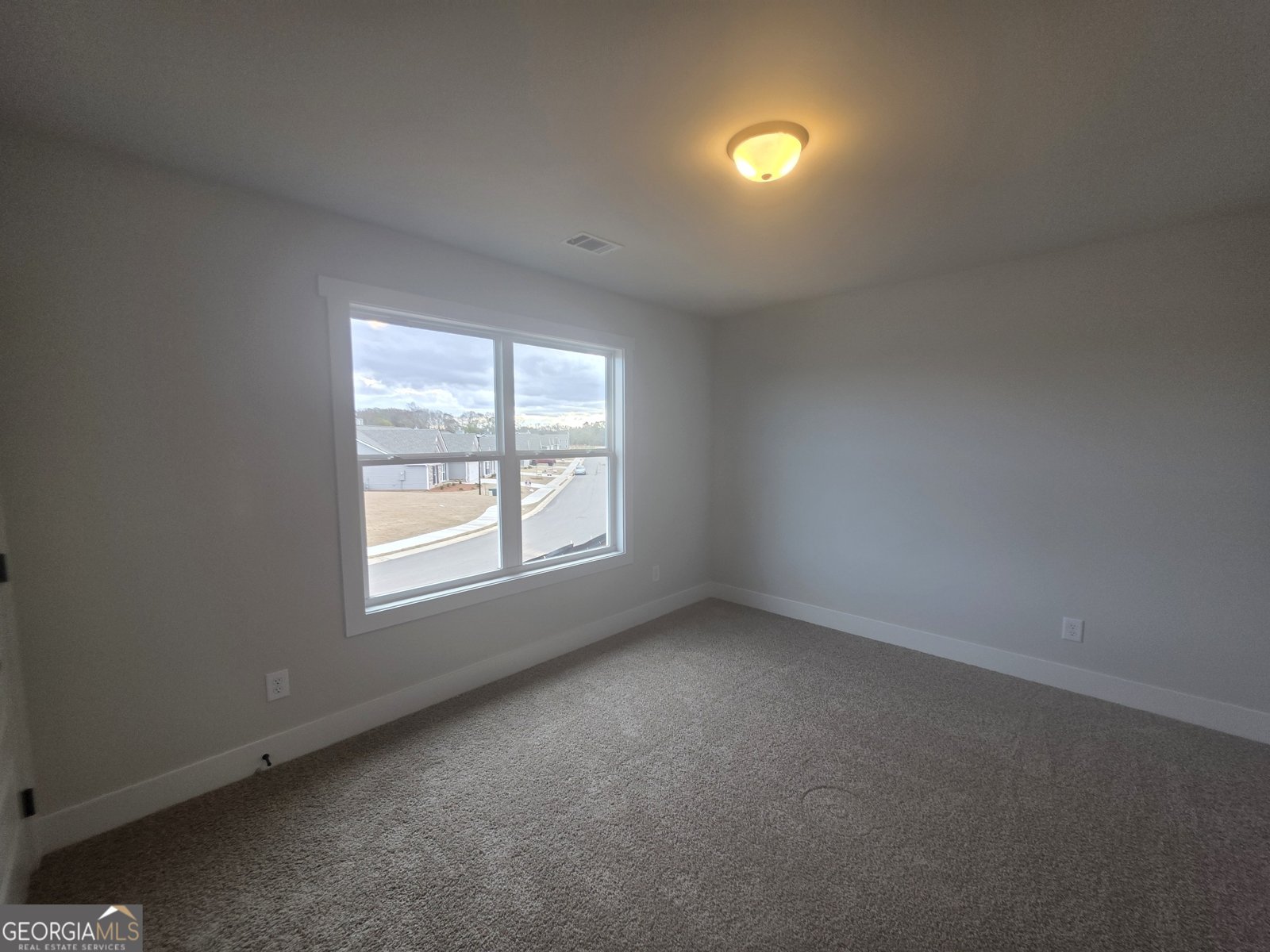 81 Champions Lane Winder - 11