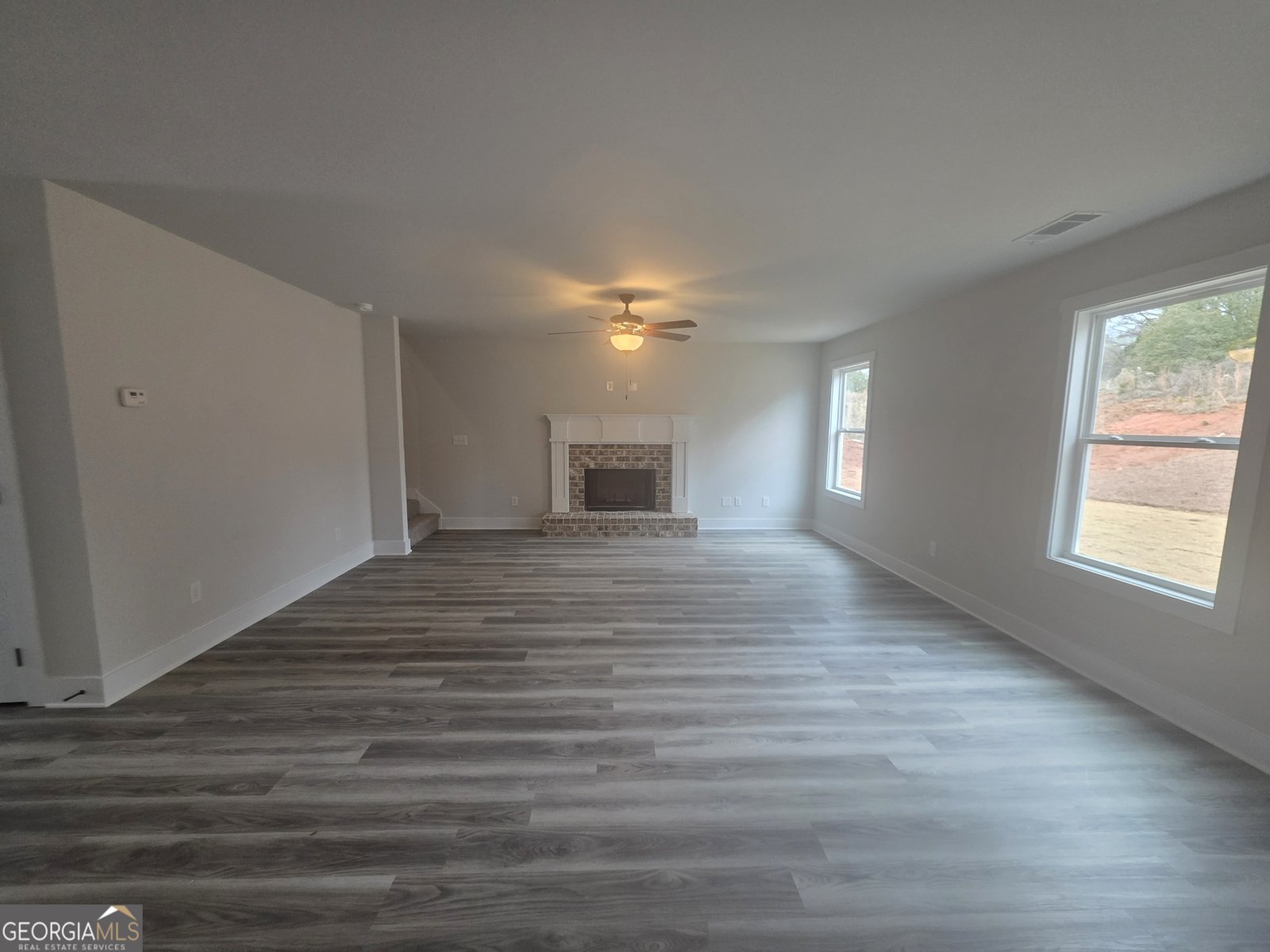 81 Champions Lane Winder - 5