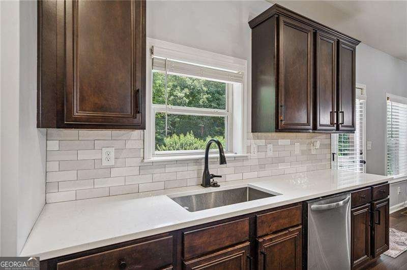 1344 Hamilton Creek Drive Kennesaw - 11