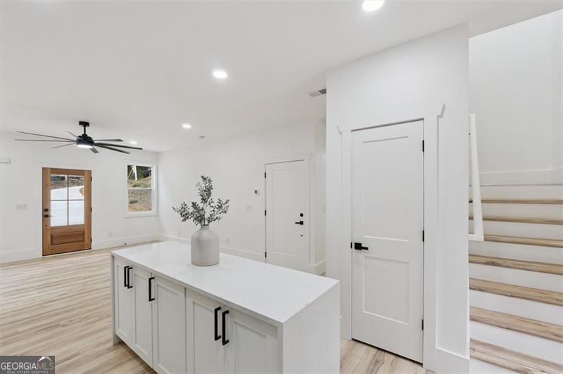 3922 PINE SHORE Gainesville - 16