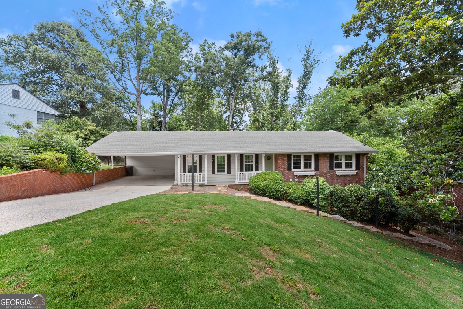 660 Crestview Terrace Gainesville - 1