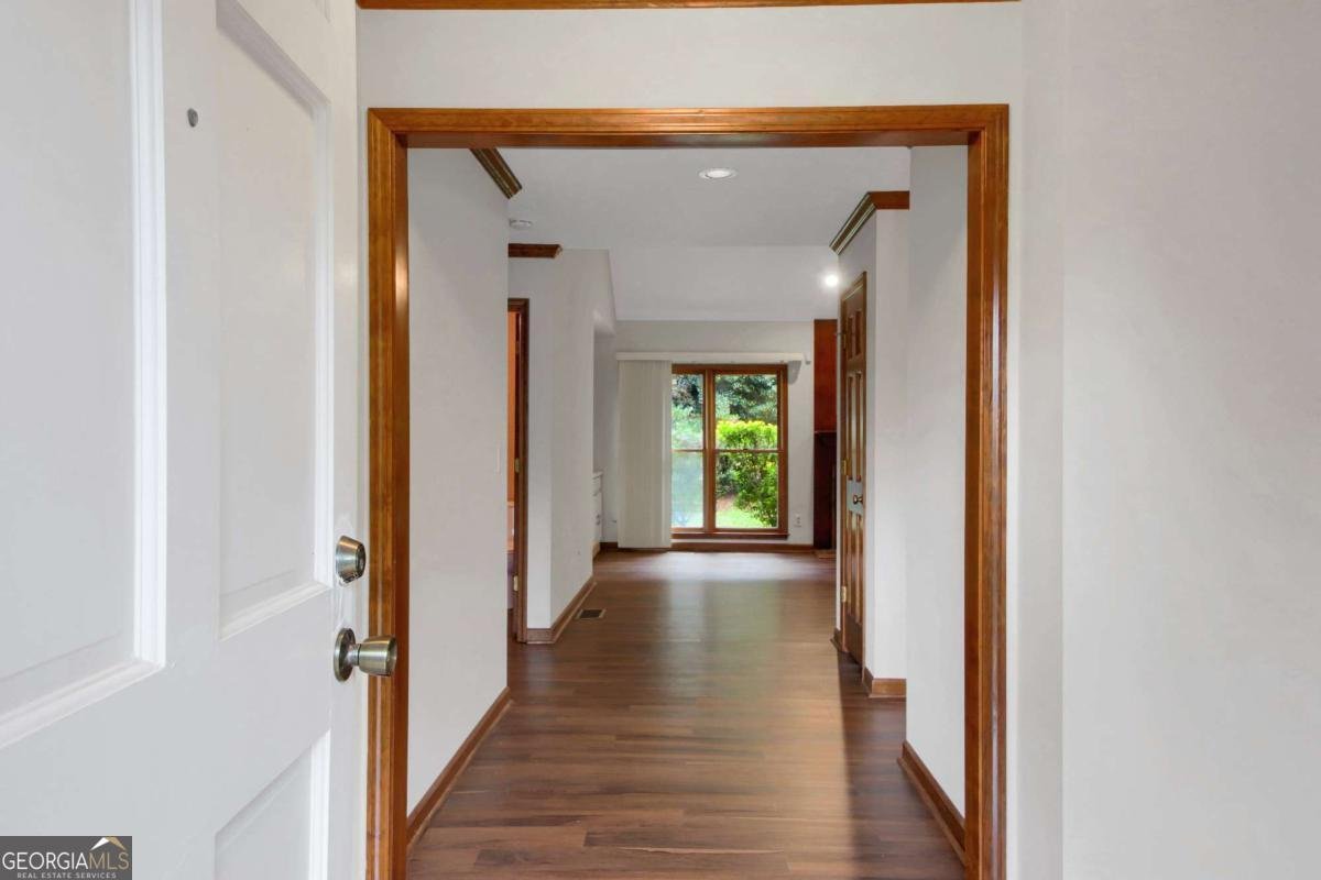 196 Comstock Court Lawrenceville - 4