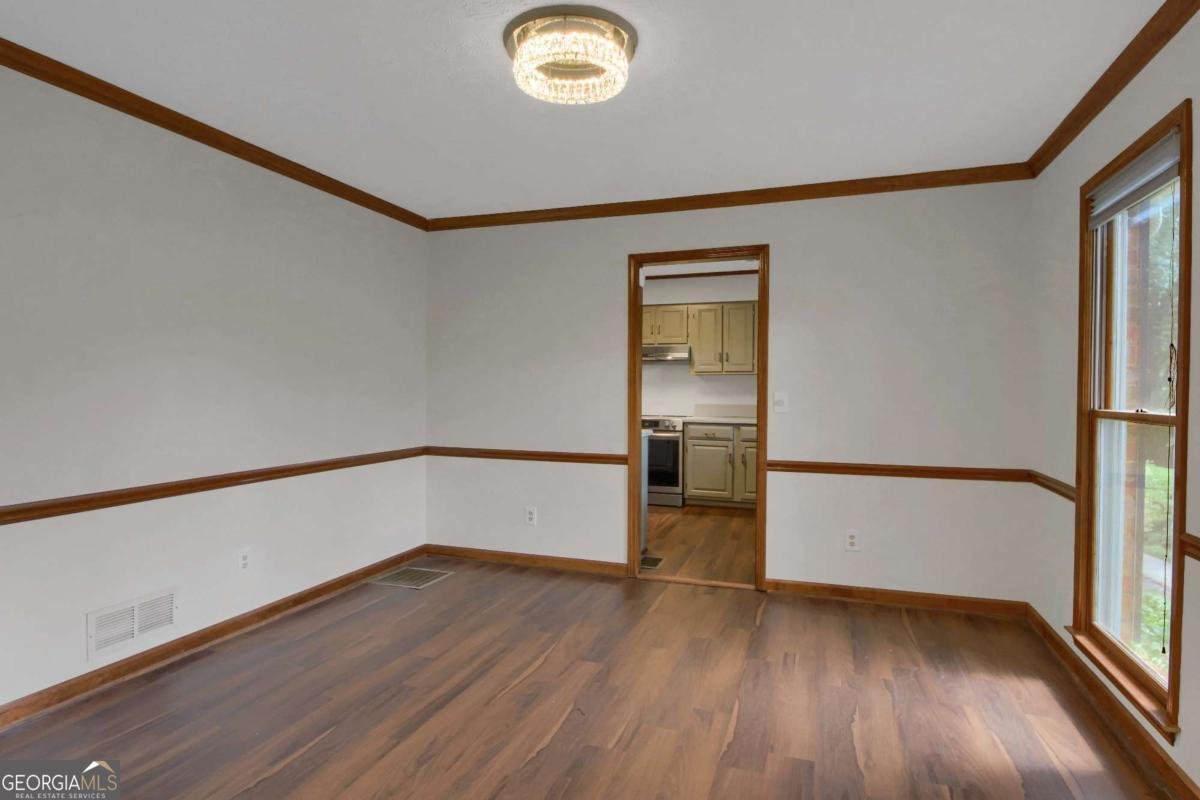 196 Comstock Court Lawrenceville - 5