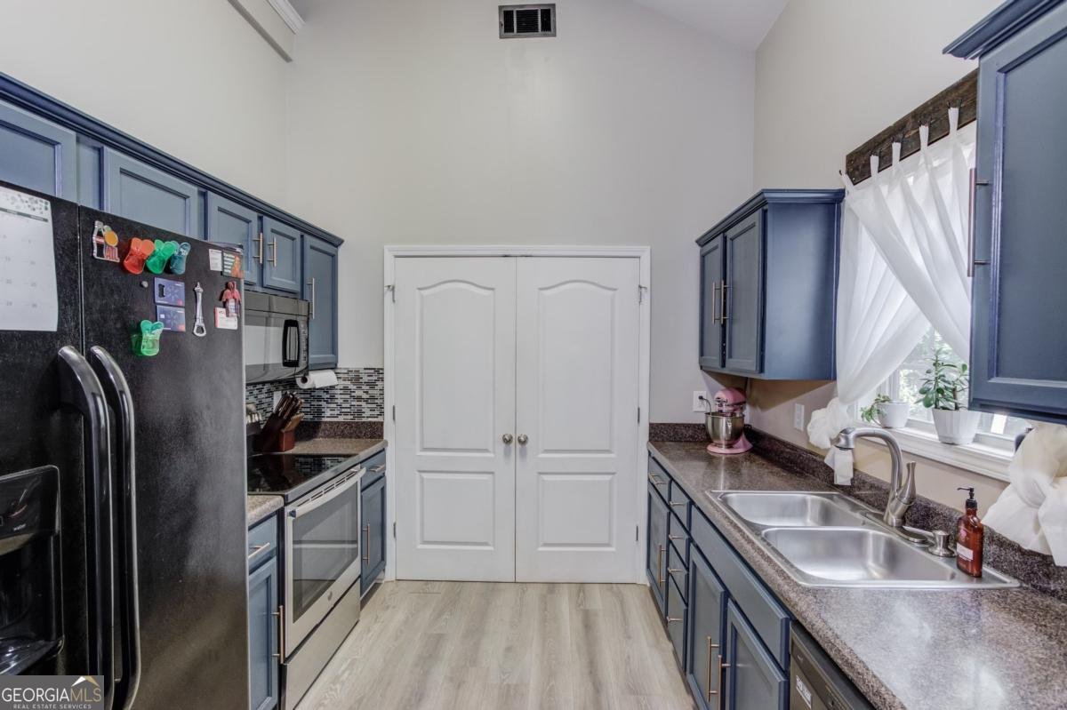 4319 Falcon Crest Drive Flowery Branch - 11