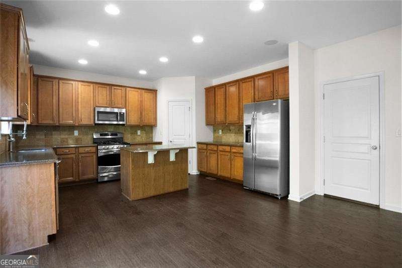 109 HALE VIEW Circle Canton - 12