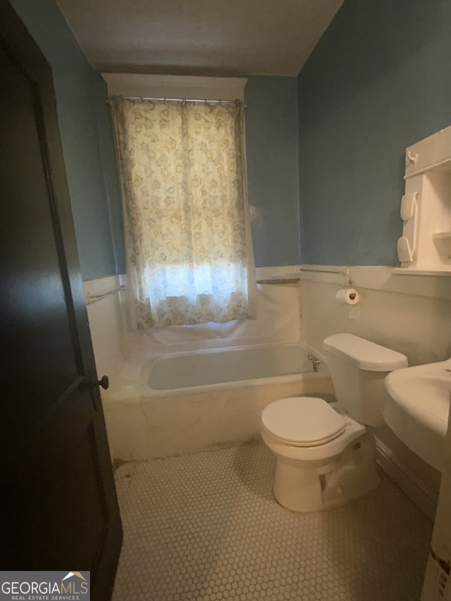 386 Mathewson Place Atlanta - 10