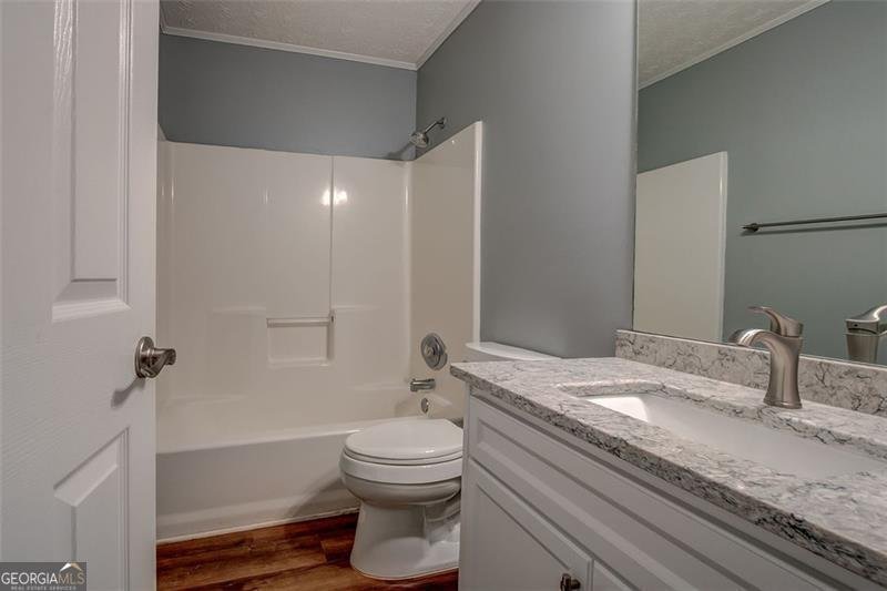 240 Monmouth Fayetteville - 20