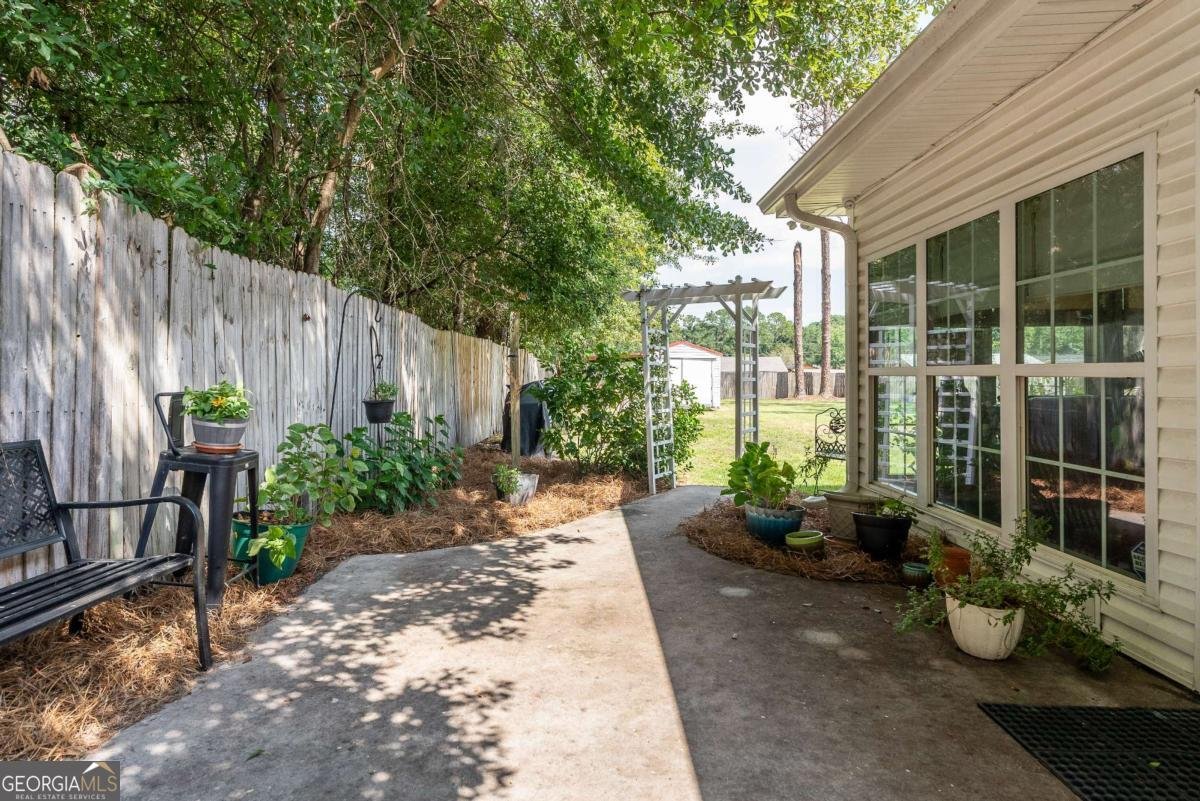 1238 Red Keen Road Waycross - 5