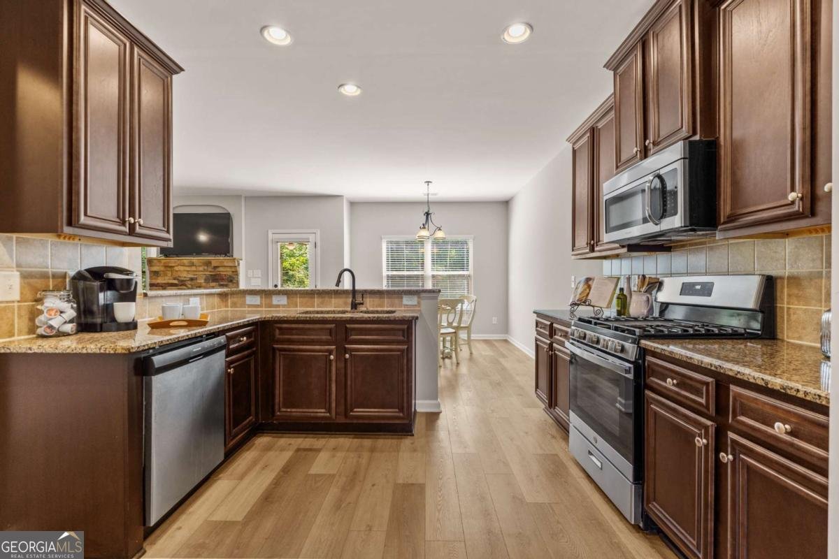 4715 Baldwin Drive Cumming - 2
