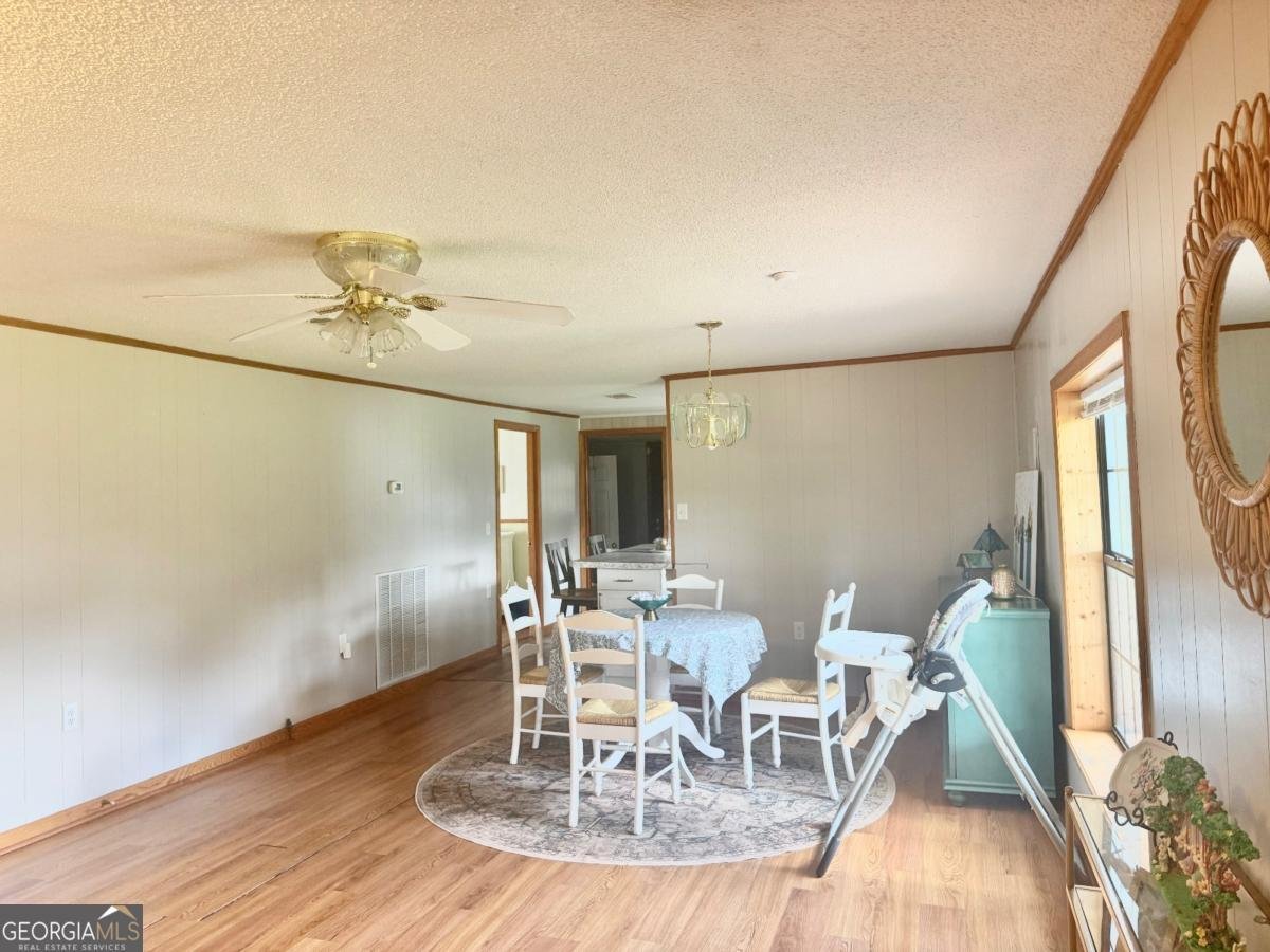 3439 River Road Lumber City - 10